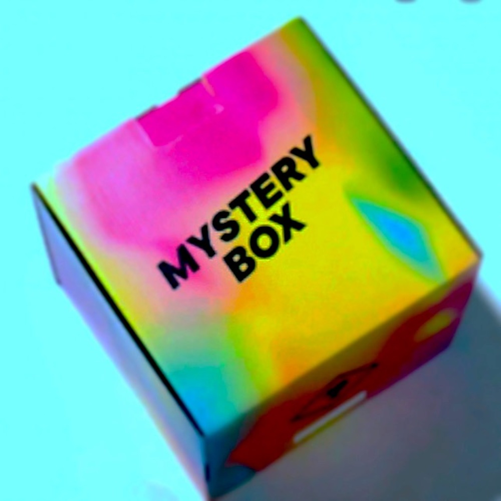 ⁉️ Mystery Box ‼️
